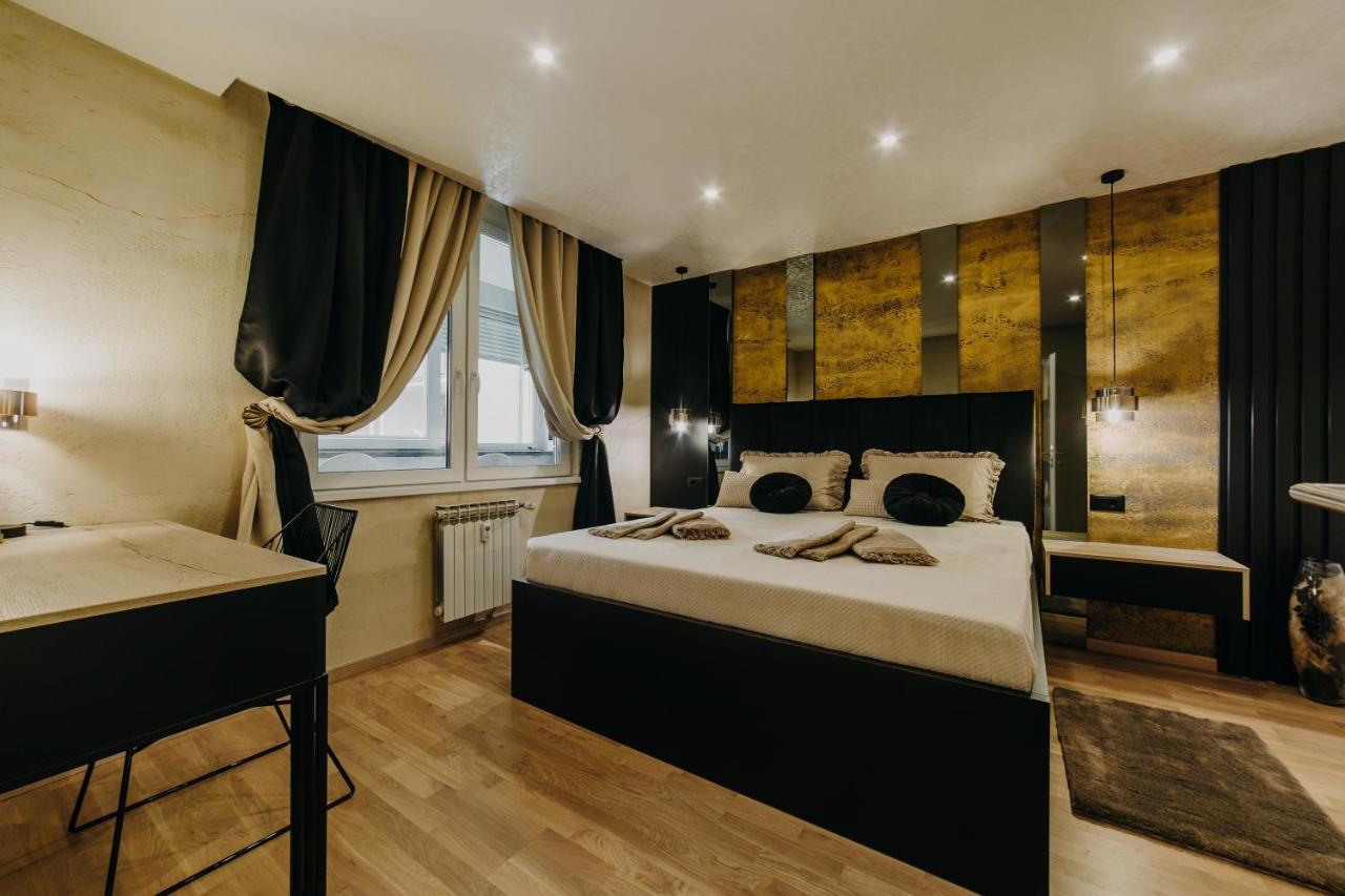 Apartman Stari Toranj II Apartment Vukovar Exterior foto
