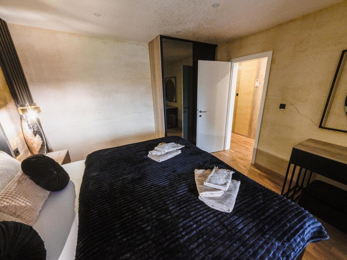 Apartman Stari Toranj II Apartment Vukovar Exterior foto