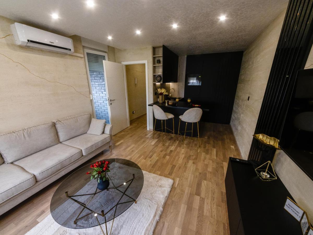 Apartman Stari Toranj II Apartment Vukovar Exterior foto